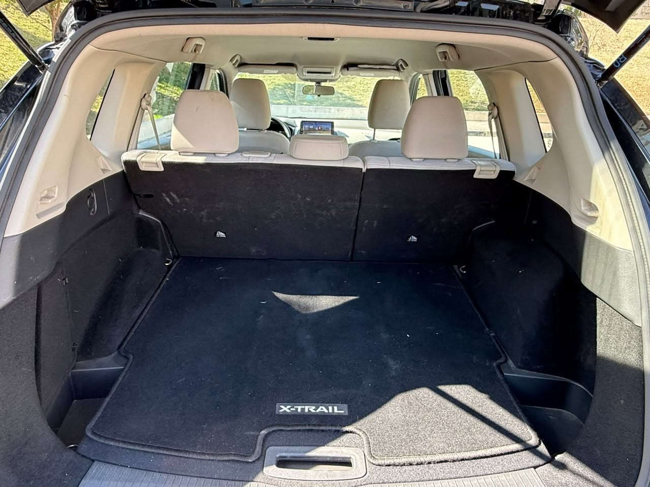 نيسان اكس تريل خليجي
وارد الكويت
مكينه 2.5 المرغوب/4سلندر
مواصفات S
5 راكب
تك اكسل
بابين السكن فقط بخ بدون معجون بدون دعم
بدون دواخل 
مكان السياره سليمانيه
رقم سليمانيه بأسمي 
السعر/195$￼
واتساب 
***********
***********
