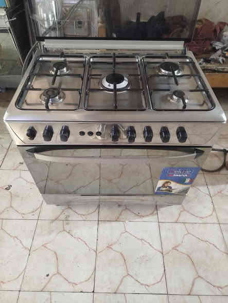 طباخ ديلوكس مصري للبيع عل فحص وضمان ديوانيه حي العسكري قرب تقاطع شارع ستين قرب موكب  باب الحوائج سعر 230للاستفسار تصال على رقم ***********بي واتساب
