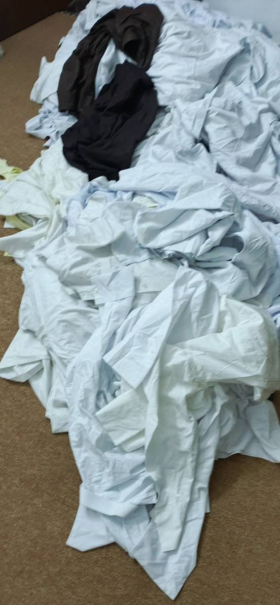 سلام عليكم ورحمه الله وبركاته شلعه دشداشه رجالي عربي خليجي الي مهتم اي قطعه ب1000 ابيع شلع لتواصل الاتصال بالرقم ***********
