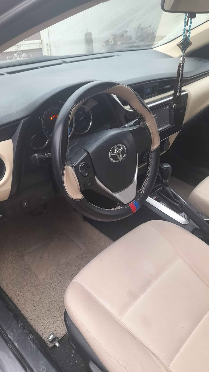 تویۆتا کڕۆلا خلیجی ڕەنگ نەوتی مۆدێل 2017 چوار پارچەی بۆیاغە بێ ژۆرێ بێ اراک سیارەکە زۆرخاوێنە ڕەقەم فەحس هەزە هەمووی تازەیە بە ناوی خۆمە کامل سێرڤسم لۆ کردیە کەمێک تەزرەشی هەیە  ژمارەی موبایل *********** بعقوبة, ديالى
