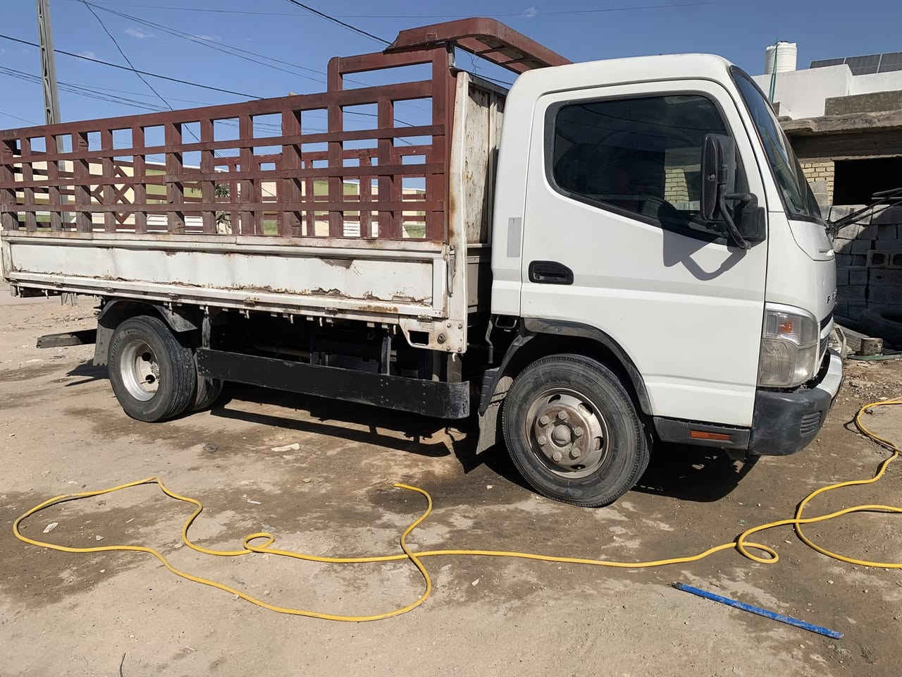 كنتر 17 كفاله شاصي قماره تخم تاير تبريد حداديه بدي بي خساس غوزه صفاحيات  بسمي مكان السياره نجف رقم *********** سعر 2دفتر وبيه مجال
