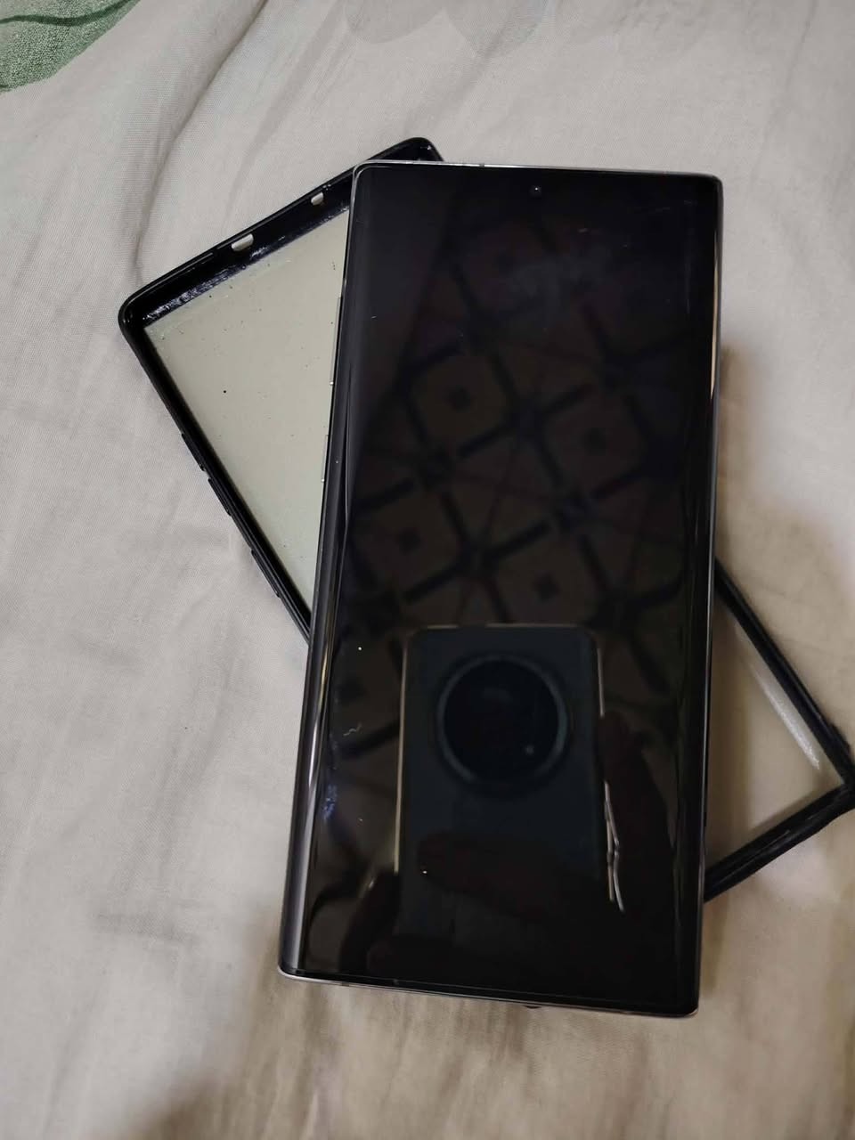 سلام عليكم نوت 10لبيع او مراوس


**إذا كنت صاحب هذا الإعلان وتريد حذفه لأي سبب، رجاءا أرسل رسالة إلى الدعم الفني**