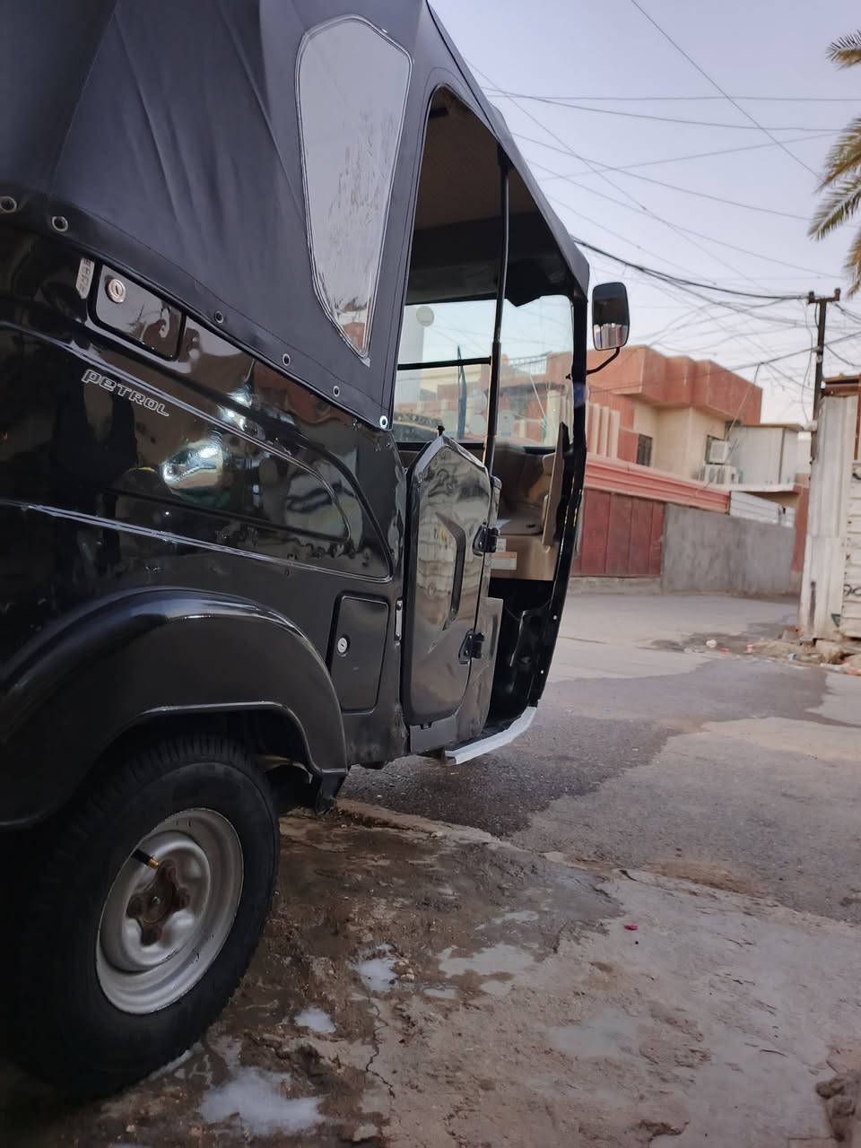 تكتك موديل 22 كفاله ماعده طخه صغيره يم البكلايت رقم كربلاء  مكاني بغداد الدوره .. ***********
