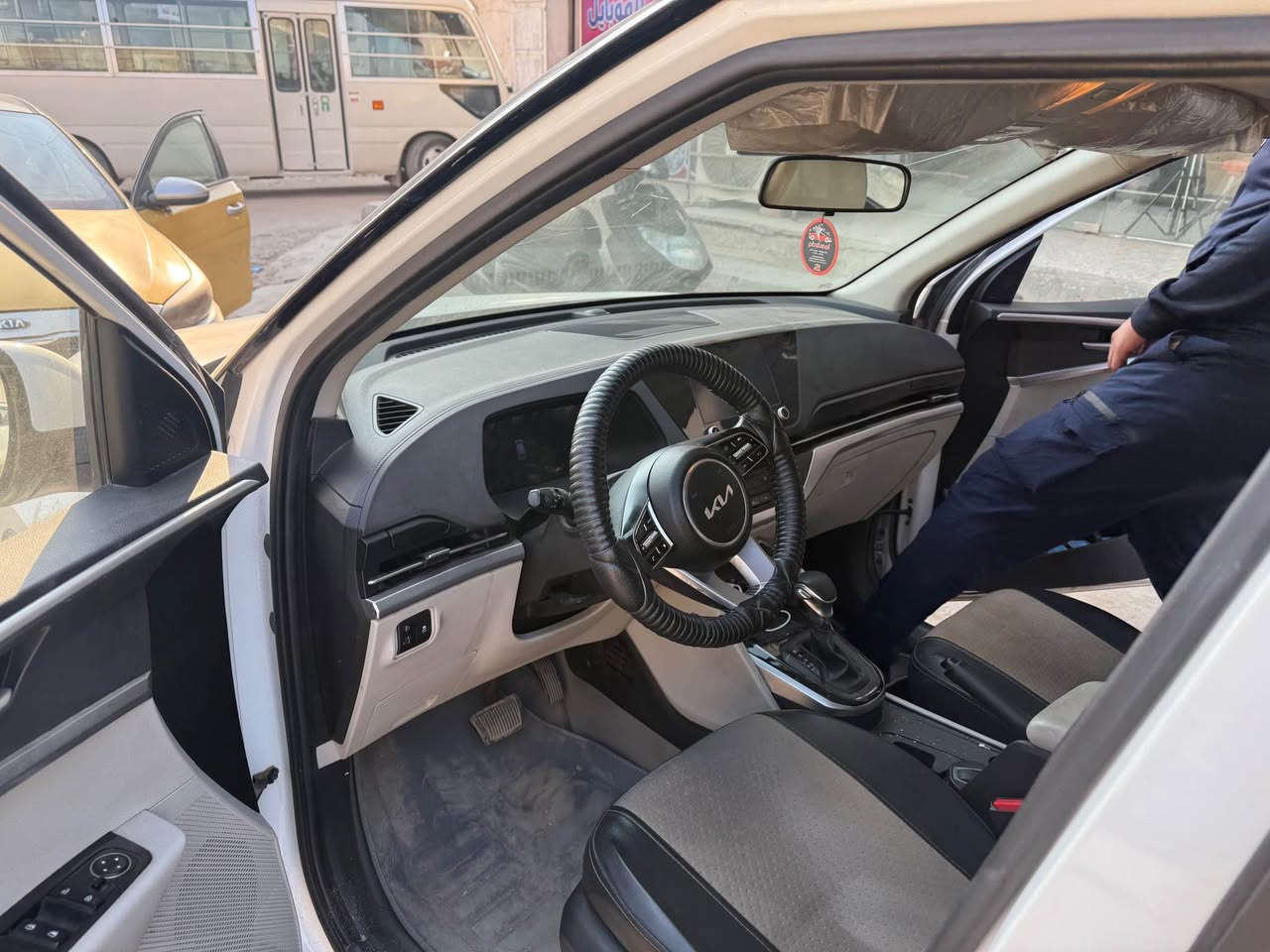 كيا كارنز موديل 2023 الشركه الدوليه ماشيه 53 الف مكفوله من الحادث والصبغ عدا تكحيلات بسيطه السعر 170 ببها مجال *********** بغداد, العراق
