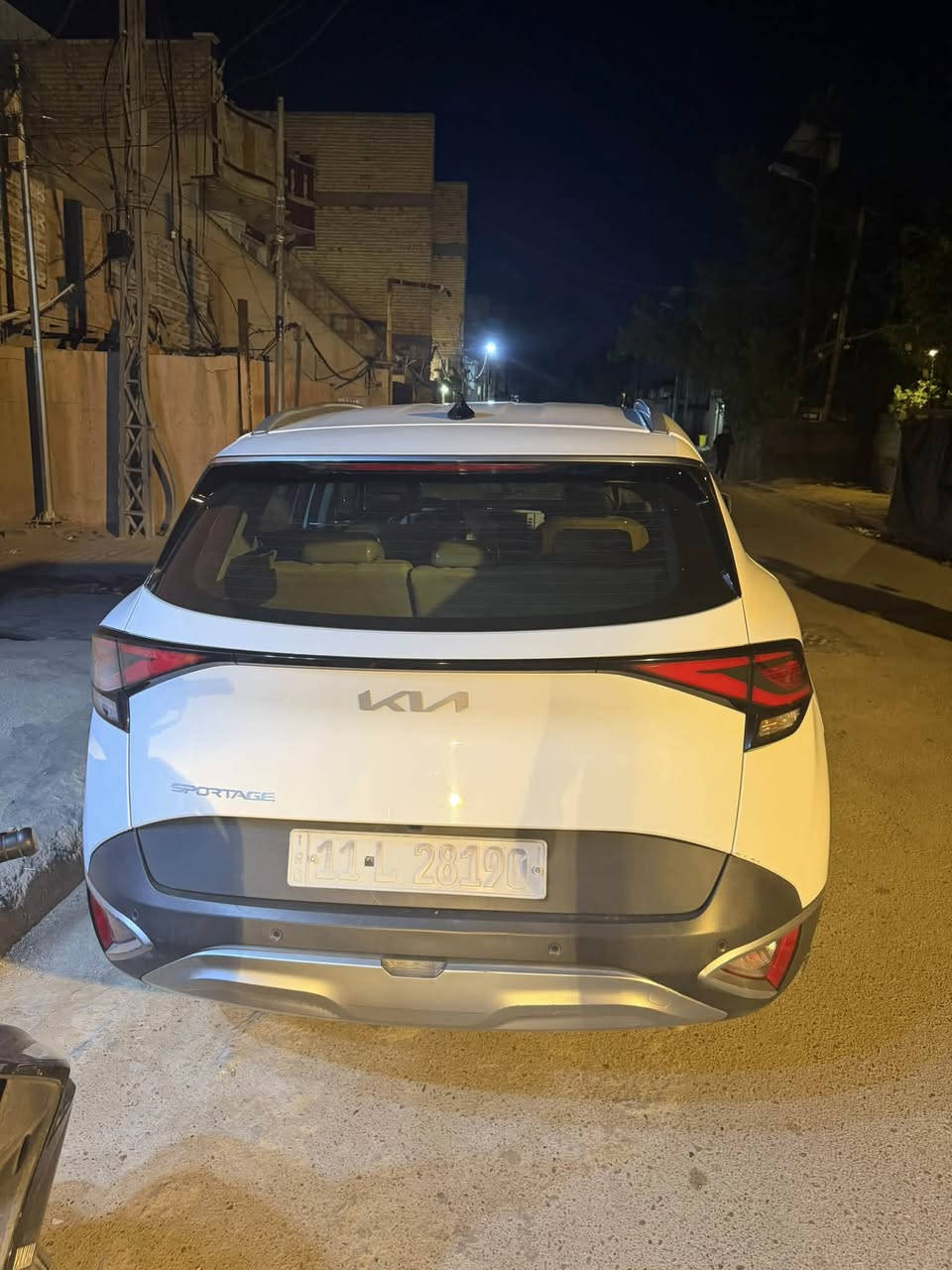 سبورتج2024خليجيه ماشيه 50الف
كشنات كهرباء 
جنطه كهرباء 
كشنات تدفاء
قطعتين تبريد 
سياره بس هذا الباب ونطخت عندي بس هاي سياره نضيفه فول جديده 
سعر اتصلً 
رقم بغداد انكليزي 
سنويه مشروع وطني 
اي ستفسار عله رقم ***********
مكاني بغداد الغزاليه
