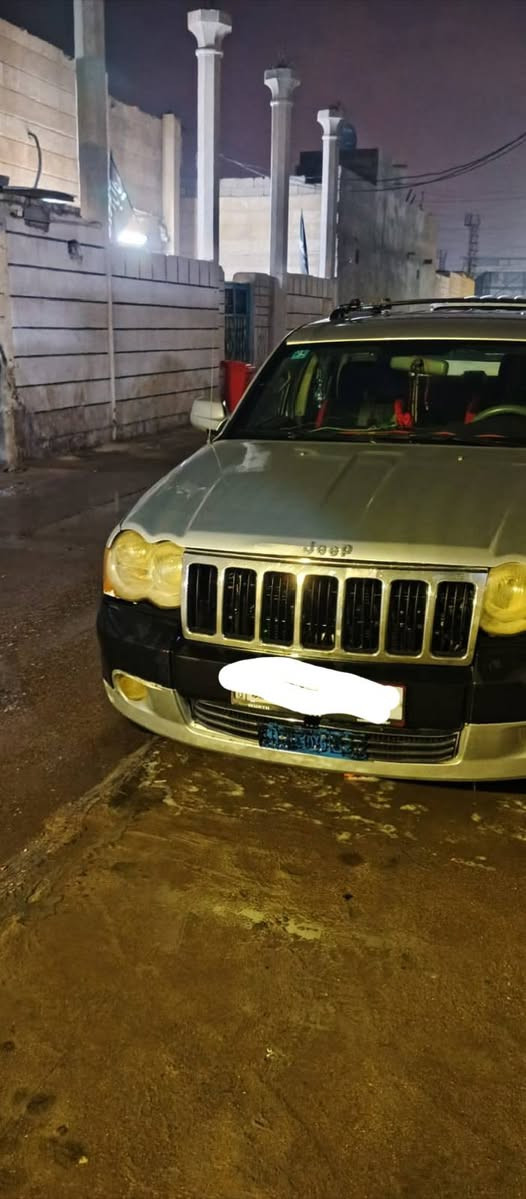 سلام عليكم جيب شيروكي موديل ٢٠٠٨ باسمنه سنويه لل ٢٩ مكينه قبل فتره شادينها مالتها البلاديه تخم تاير كير تبريد السياره مصبوغة حزام مكاني بصره هاتف *********** السعر ٧٥بيها مجال
