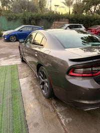 جارجر مديل 21 وارد أمريكي محرك ستة سلندر 3600 فئة سيارة اكستي سيارة بد...