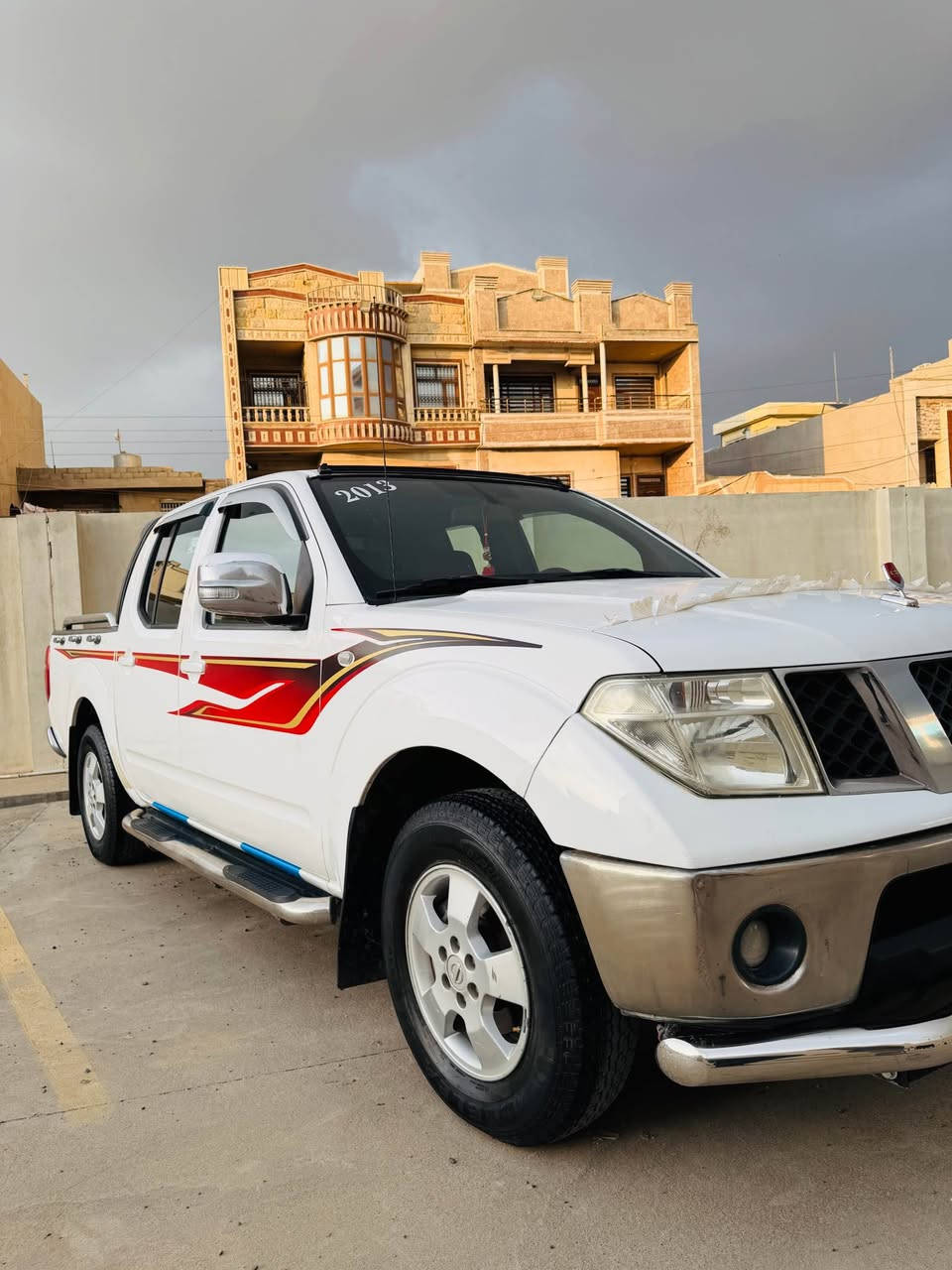 رەقەم تەلەفۆن (***********)
ناڤارە مۆدیل ٢٠١٣ تۆماتیک ناو سوور چوار جام کارابا ئاوێنە کارابا پشت و پێش کەپس بی لیدان تەبرید سارد و گەرم بەشەرت گێر و مەکینە بەشەرت بەناو کردن و غەرامە بەشەرت رەقەم هەولێر سەنەوی و رەقەم نوێیە تاکو ٢٠٣٠ نرخ ١١٧ وەرەقە و مەجال أربيل, العراق
