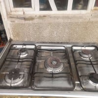 طباخ كريازي اصلي للبيع شغال فرن او طباخ  ب 100 قفل 07729964591