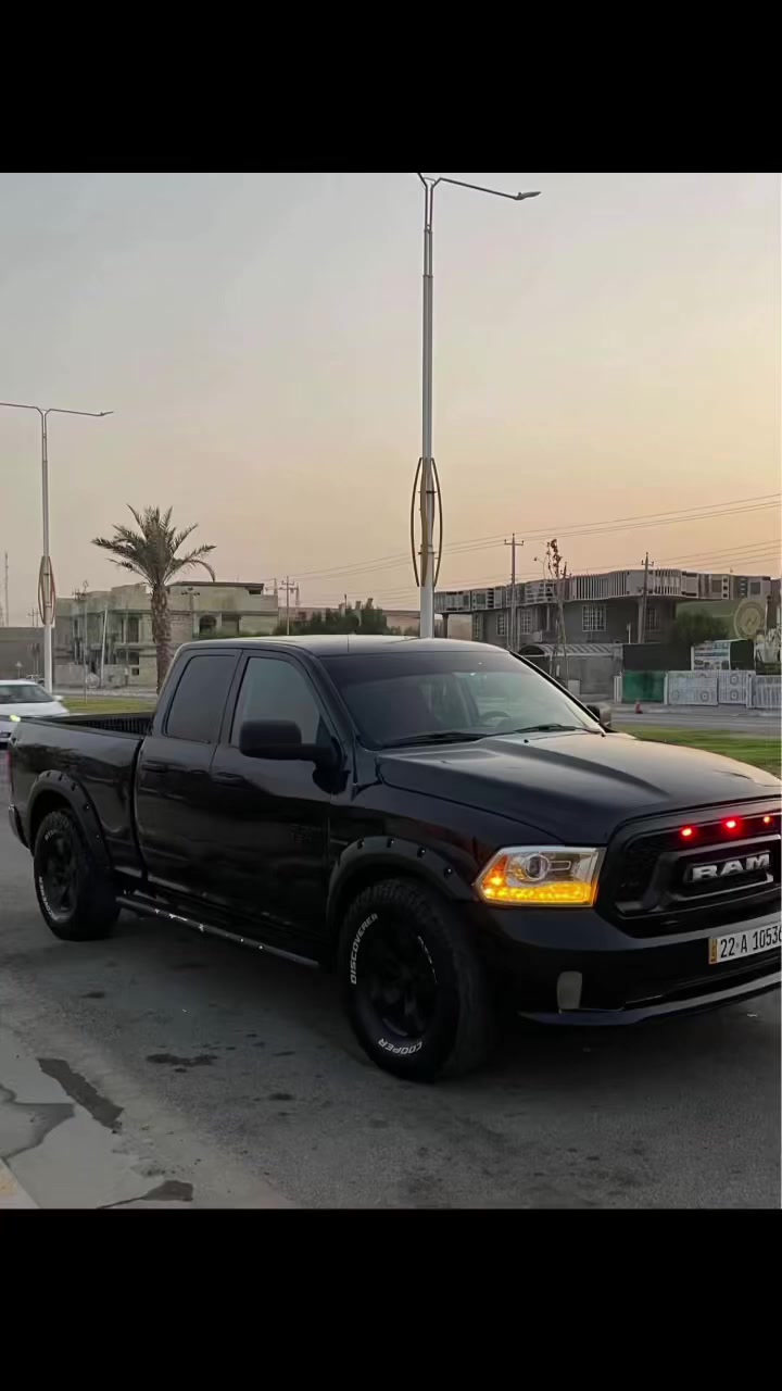 دوج رام مديل ١٨
8 سلندر
حادثه موضضح بالصوره والباقي كفاله عامه ترهم مراوس او بيع ***********
