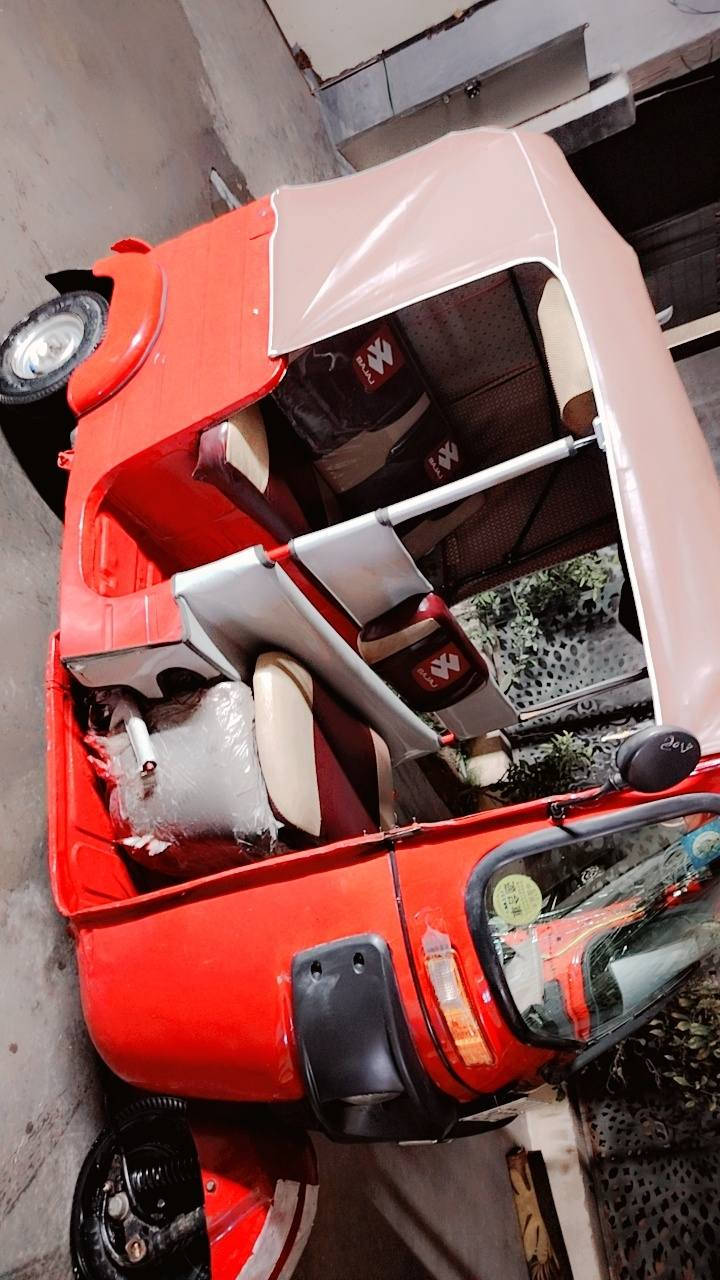 يوجد تكتك موديل 2017 كاملة  اوراق تحويل ثاني يوم مكان المدائن،***********
