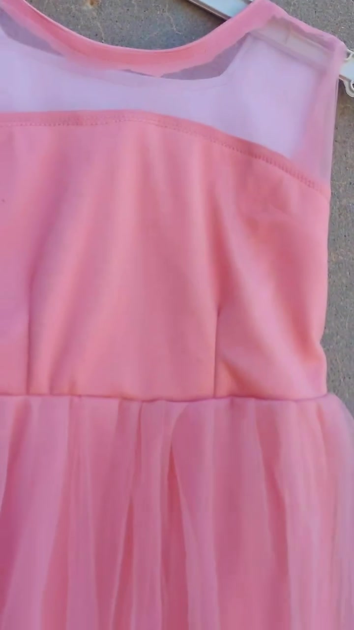 تصميم فستان لعمر ٨ سنوات ومتوفر لكل الاعمار 😍🤤
خياطة حسب الطلب 
العنوان قضاء عفك ✅️
#خياطة #sewing #تصميمي #العراق


**إذا كنت صاحب هذا الإعلان وتريد حذفه لأي سبب، رجاءا أرسل رسالة إلى الدعم الفني**