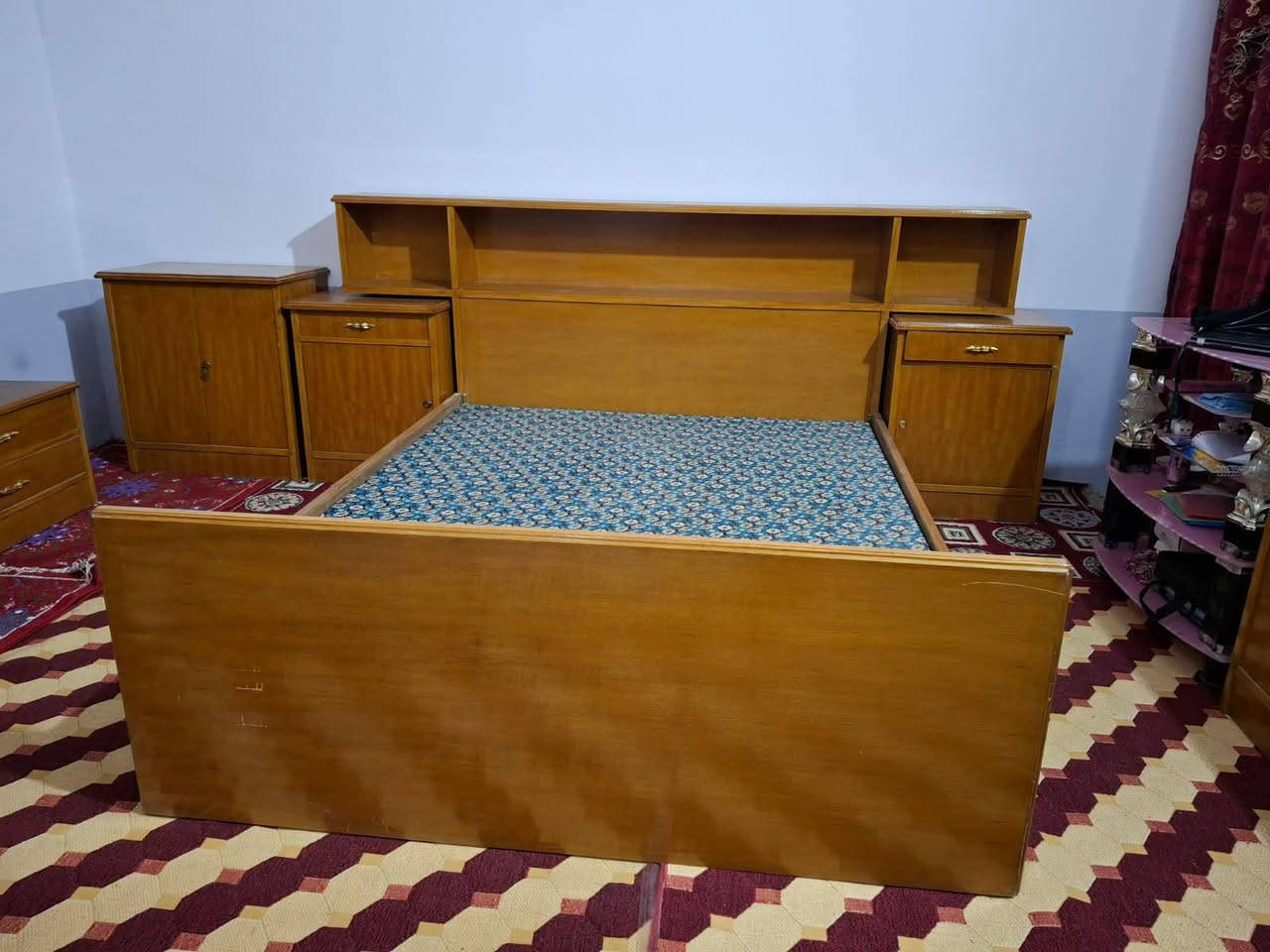 غرفه تسكام نضيفه 400وبيه مجال بيع مستعجل


**إذا كنت صاحب هذا الإعلان وتريد حذفه لأي سبب، رجاءا أرسل رسالة إلى الدعم الفني**