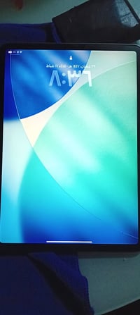 ايباد 11 برو • ١٢٨ • شارع نضال