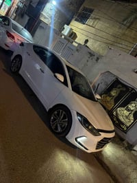 النترا ٢٠١٧ • محرك ٢٠٠٠ • فتحة سقف