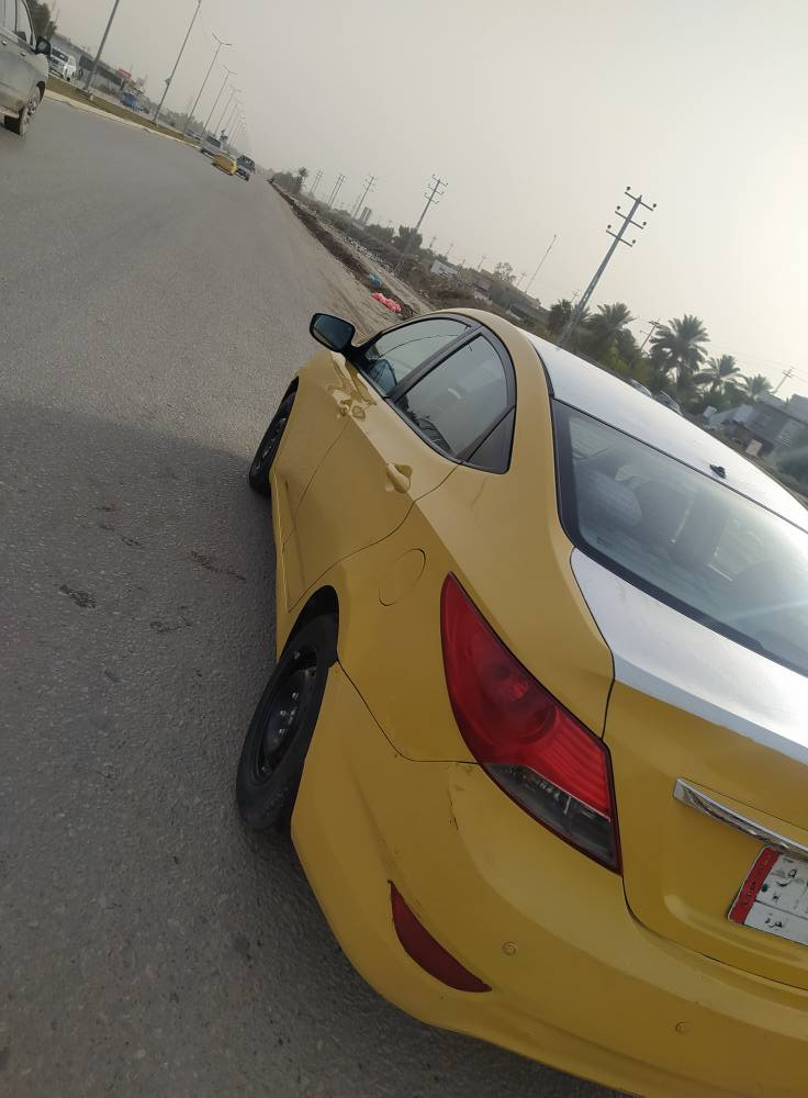 اكسنت موديل 12 خليجي رقم بغداد سنويه جديده بسمي سياره نضيفه لا ضربه ولا تبديل شرط ولا قطعه مبدله صبغه جديد حت معجون مابيه هواي مكان لو مكانين بدون دواخل وحادث شرط مكينه دوش مكينه كير حدادي تبريد تدفئه خير من الله سياره جاهز هاي كل تفاصيله سعر 79 مكان حله شراي اتصل وخادم *********** حلة, بابل
