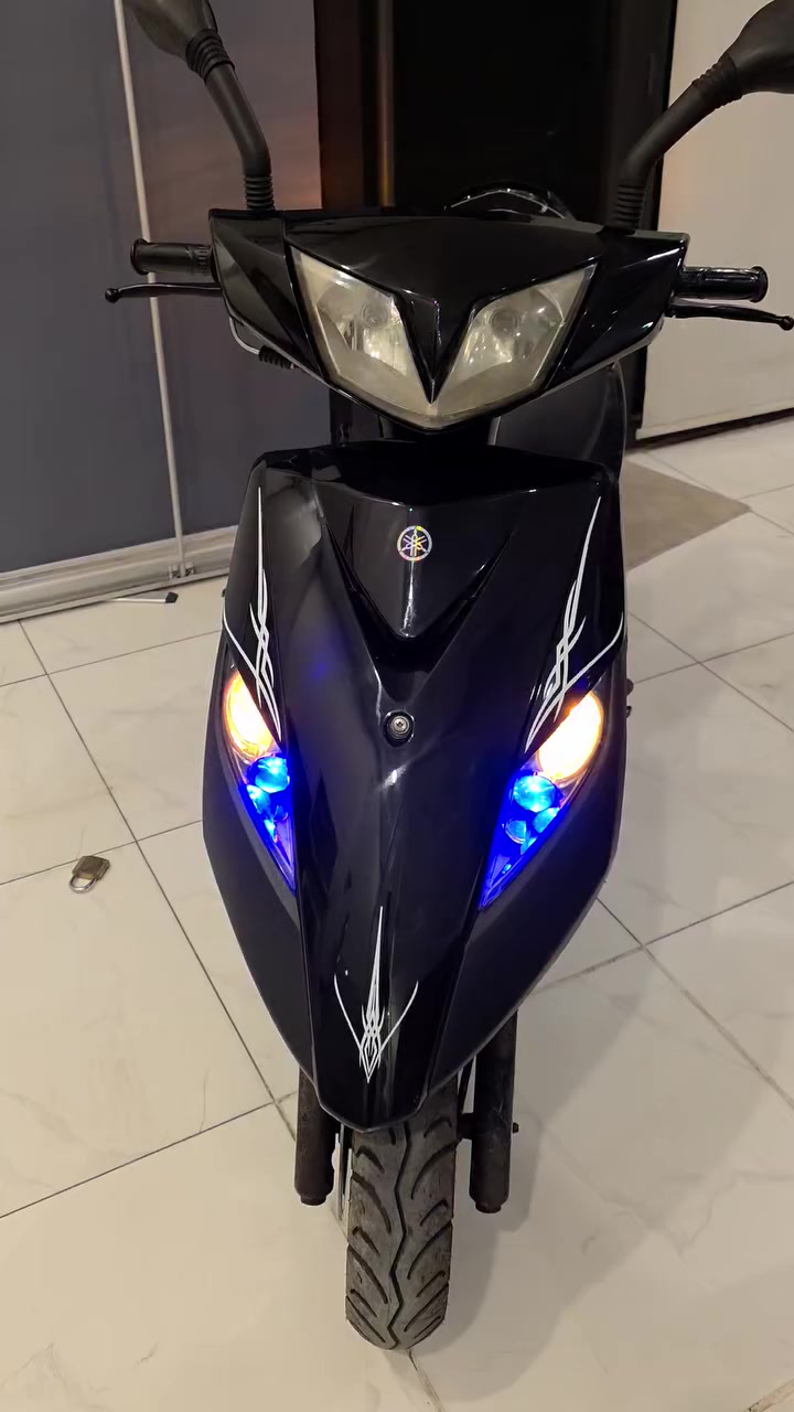 سلام عليكم 
ماكس ثعلب ياباني 
٢ دبل سرعه ١٤٠ 
موطور كلش حلو وناعم بدون صوت 
السعر ٧٠٠ الف


**إذا كنت صاحب هذا الإعلان وتريد حذفه لأي سبب، رجاءا أرسل رسالة إلى الدعم الفني**