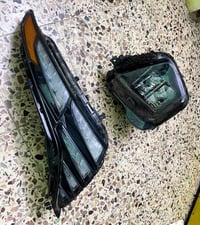 للبيع لايت  ولد امريكي وارد جهة اليمين اللايت بي ضرر بسيط بالضهر  0771...