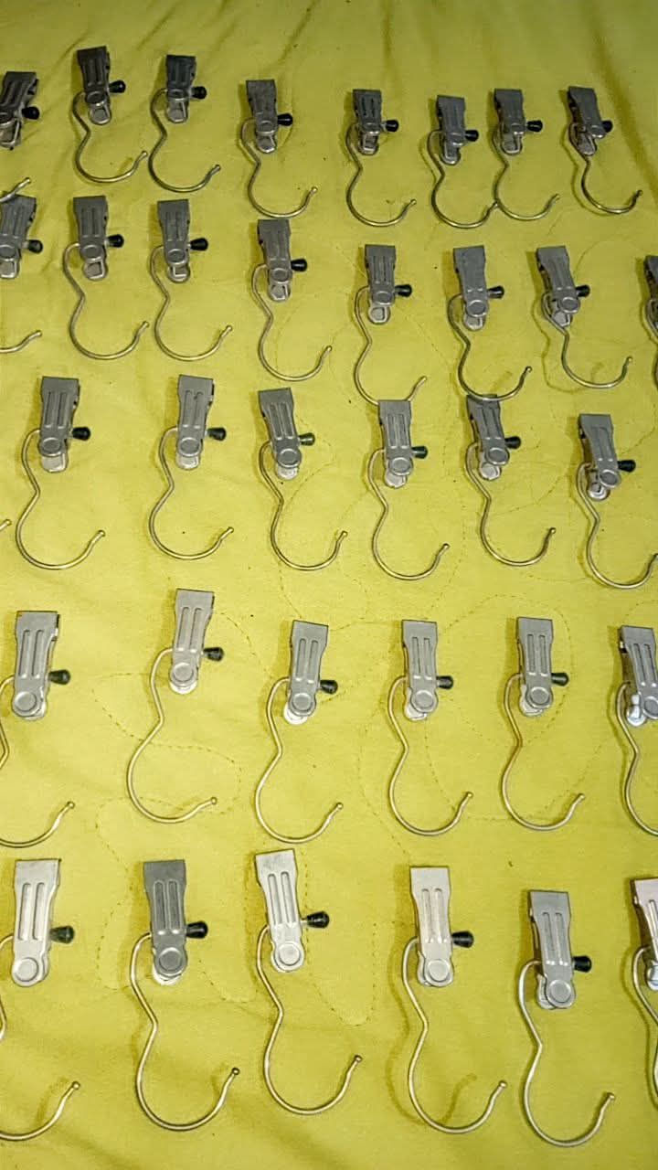 السلام عليكم
متاح تعاليگ العدد 300 قطعة السعر 60 الف 
بغداد مدينة الصدر قطاع، 53 مبايل ***********
