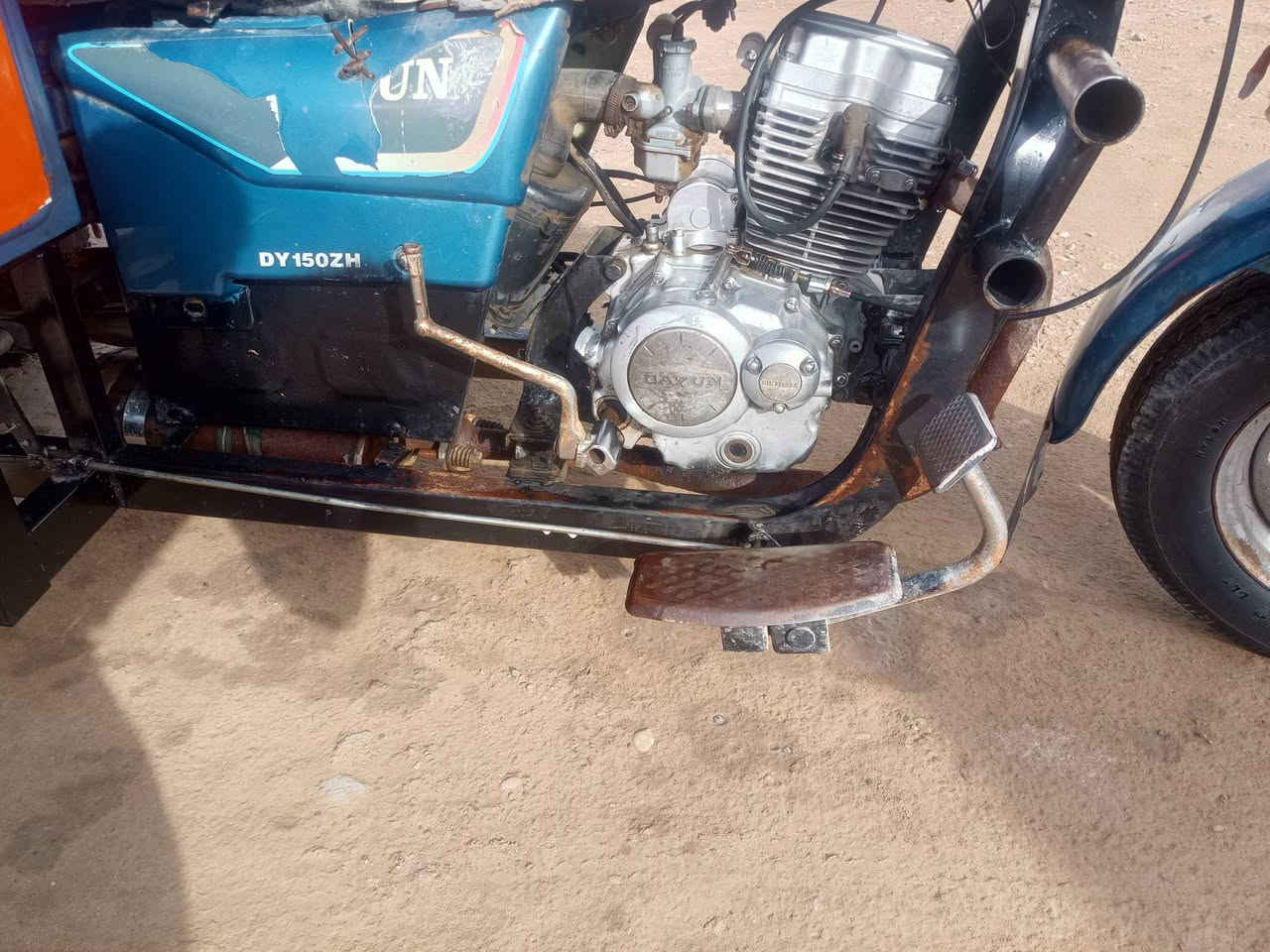 سلام عليكم ستوتة للبيع موديل 16 اوراق مكان واسط العزيزية الاستفسار على رقم ***********
