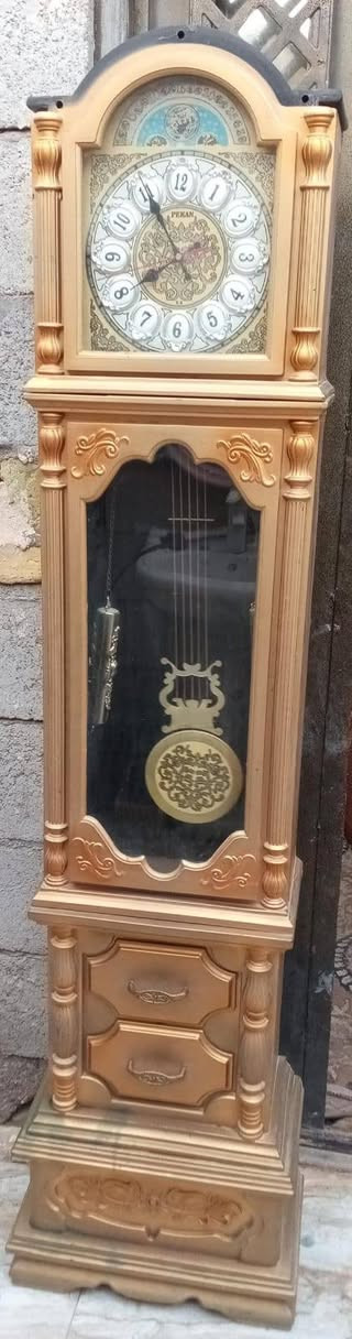 ميز طعام مع 4كراسي كراسي عوزهن لحيم سعر 65
وساعه 25مكان سديناويه


**إذا كنت صاحب هذا الإعلان وتريد حذفه لأي سبب، رجاءا أرسل رسالة إلى الدعم الفني**
