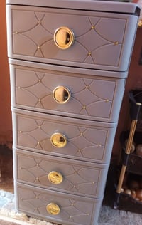 اغراض مستعمله • ميسان • عمارة