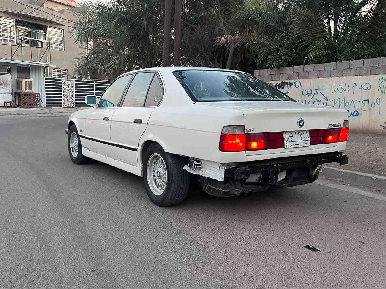 سلام عليكم اخوان للبيع او مراوس BMW 525 مسكر مكفول صبغ عام جماليه بدون ضربه صدر امامي جديد كهربائيات مابيهة نقص كلوب غرفة جلد استيرن ايرباك موديل 1993 رقم بغداد سنويه 27 ماصاقطه السعر(( 53)) بي مجال ❤️ العنوان حي الجهاد ***********
