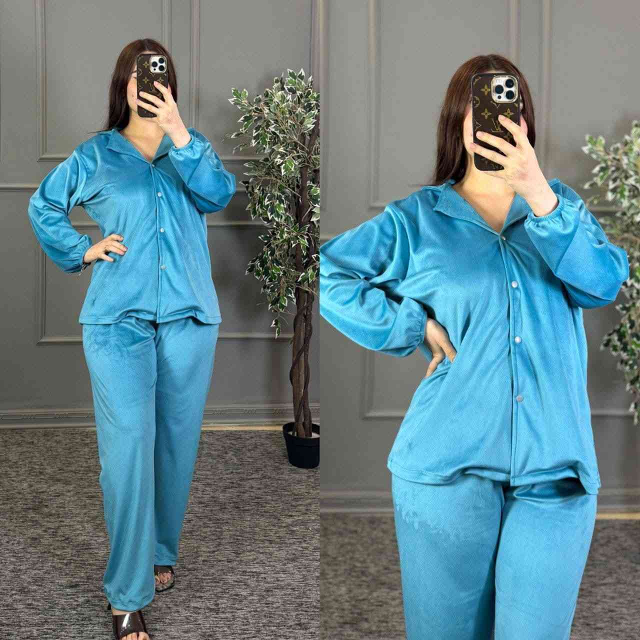 تراكسودات نسائي بناتي _قطني
جودة ممتازة
السعر: ١٠ ألف 
✔️ (ألوان متعددة)
✔️ (مقاسات_L_XL_XXL)
✔️ (توصيل داخل مجمع بسمايه)
الحجز وتساب ***********
