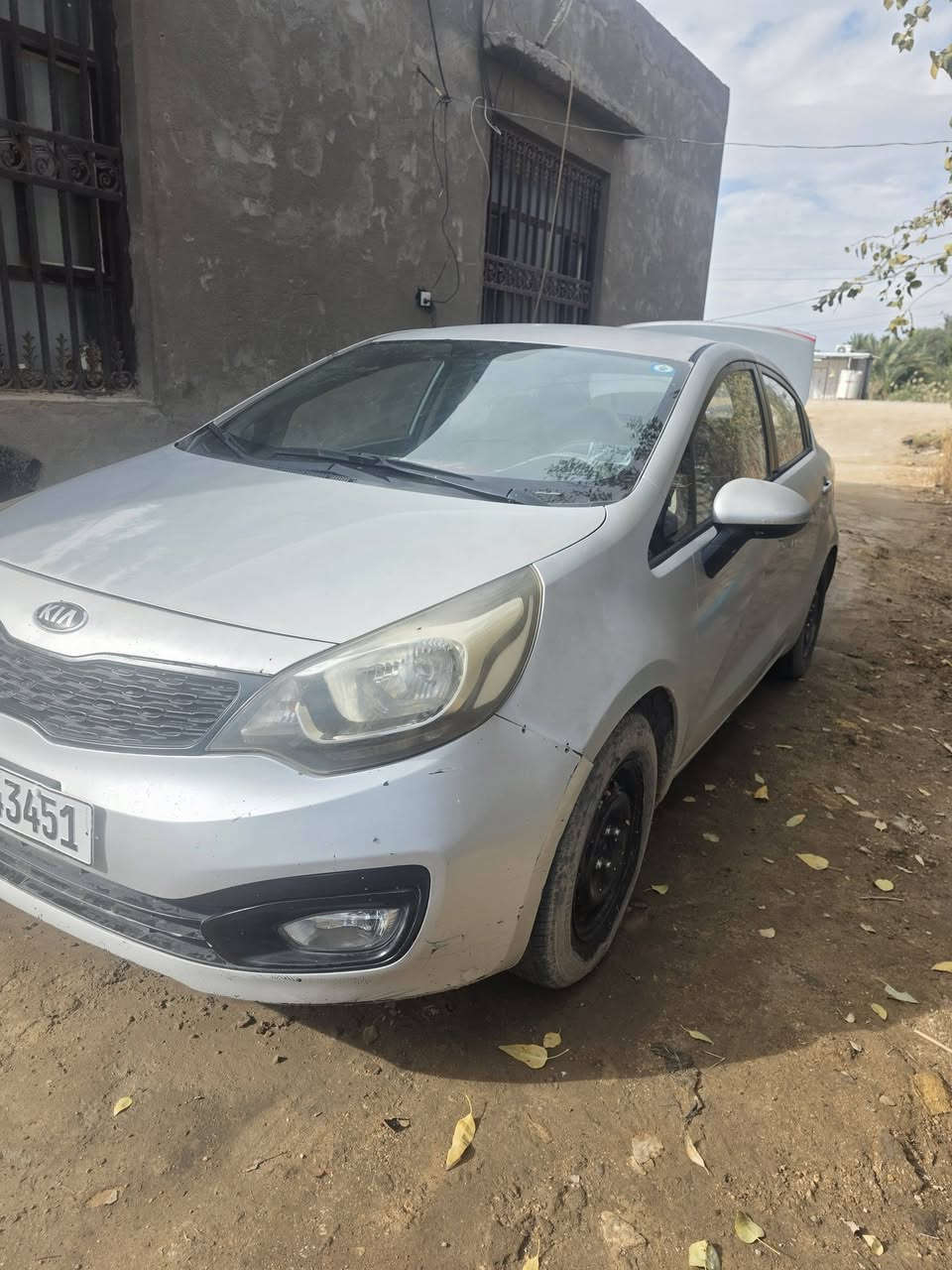 ريو خليجي موديل 2015
سوناراه بالمنشور فقط ربع جاملغ خلفي رش
مكينه 1600جديده
السياره جاهزه 
رقم انكليزي الجديد
السعر85$
الاتصال ***********
