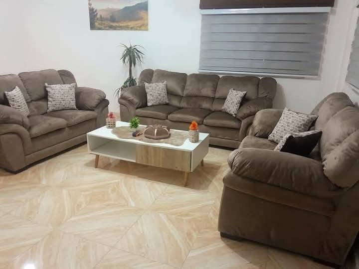 طقم كنب دب 7 مقاعد
خشب سويد والحشوه هولو طبي 
جديد غير مستعمل 
الموقع ابونصير 
0772720007
0781553586


**إذا كنت صاحب هذا الإعلان وتريد حذفه لأي سبب، رجاءا أرسل رسالة إلى الدعم الفني**