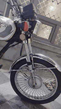 سلام عليكم دراجه للبيع #موديل_20 اوراق كامله كله بلاد سبانه مامخلي عليهه #محرك_مامفتوح نضافه خير من الله بعد احلى من الصوره #الشراي_يخابر_ويدلل ***********
