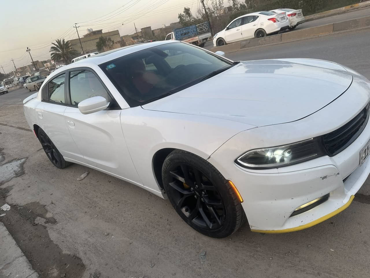 السلام عليكم

جارجر 2022 وارد امريكي حادث سرقه كل القطع وارجعه اصليه

محرك V6

فتحه 

ماشه ٣٨mi

وباقي مواصفات معروفه 

السعر ٢١٠ وبيه مجال 

مكان بغداد

الرقم ***********
