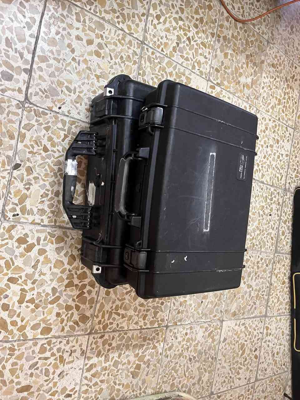 مجموعة حقائب بلاستك 
قياسات ٥٤x٣٢x١٧
سعر القطعه ١٥ الف
وتسب ***********
يوجد خدمة توصيل
