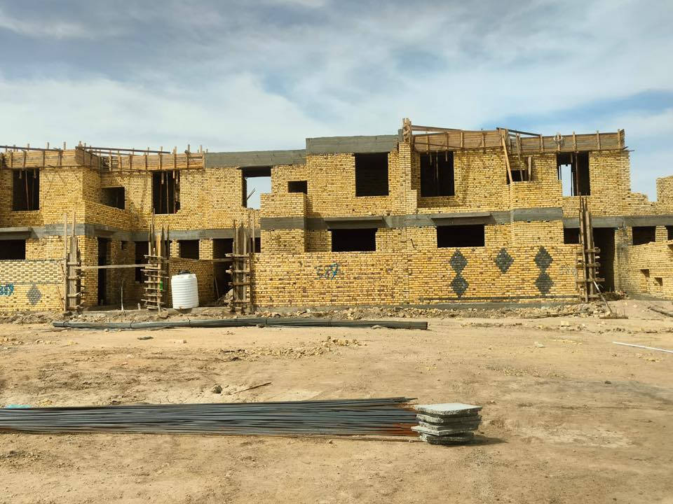 وحدة سكنيه للبيع في مجمع القلب
واصله التسقيف سعر اخلاء قليل 
للتواصل وتساب 
***********
موقعها حلو
