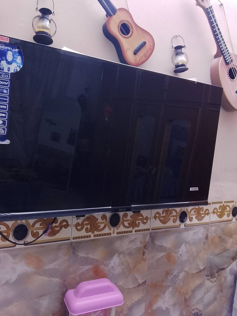 السلام عليكم 

بلازما ماركت الريان حجم 32 استخدام قليل بعدها بلزكاتها مكانها العبيدي سعرها 125 الف 
هـ ‏‏‪0785 571 9206‬‏
