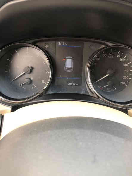 للبيع 
نيسان اكستريل 2019 خليجي 
رقم بغداد 
السيارة مكفولة 
السعر 27 مليون 
التواصل
واتساب 

‭0750 925 1502‬
