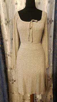 ملابس • تخفيضات • اقل طلب ٣ قطع