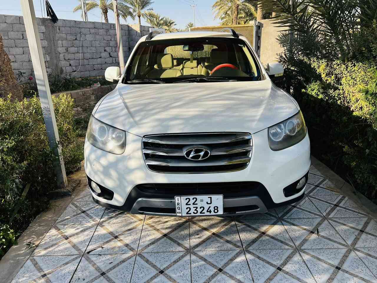 2400
نضيفه كلش ماشيه 167
السعر 150 
***********
