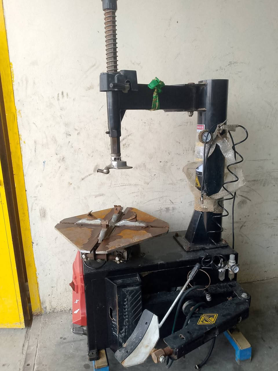 اسلام عليكم اغراض بنجر  جدد ماعده التاروسه مشتغله بغسل السعر 
مليونین و350  اعیده النشر بسبب الوعود الكاذبه الموقع العزيزیه استفسار الرقم ***********
