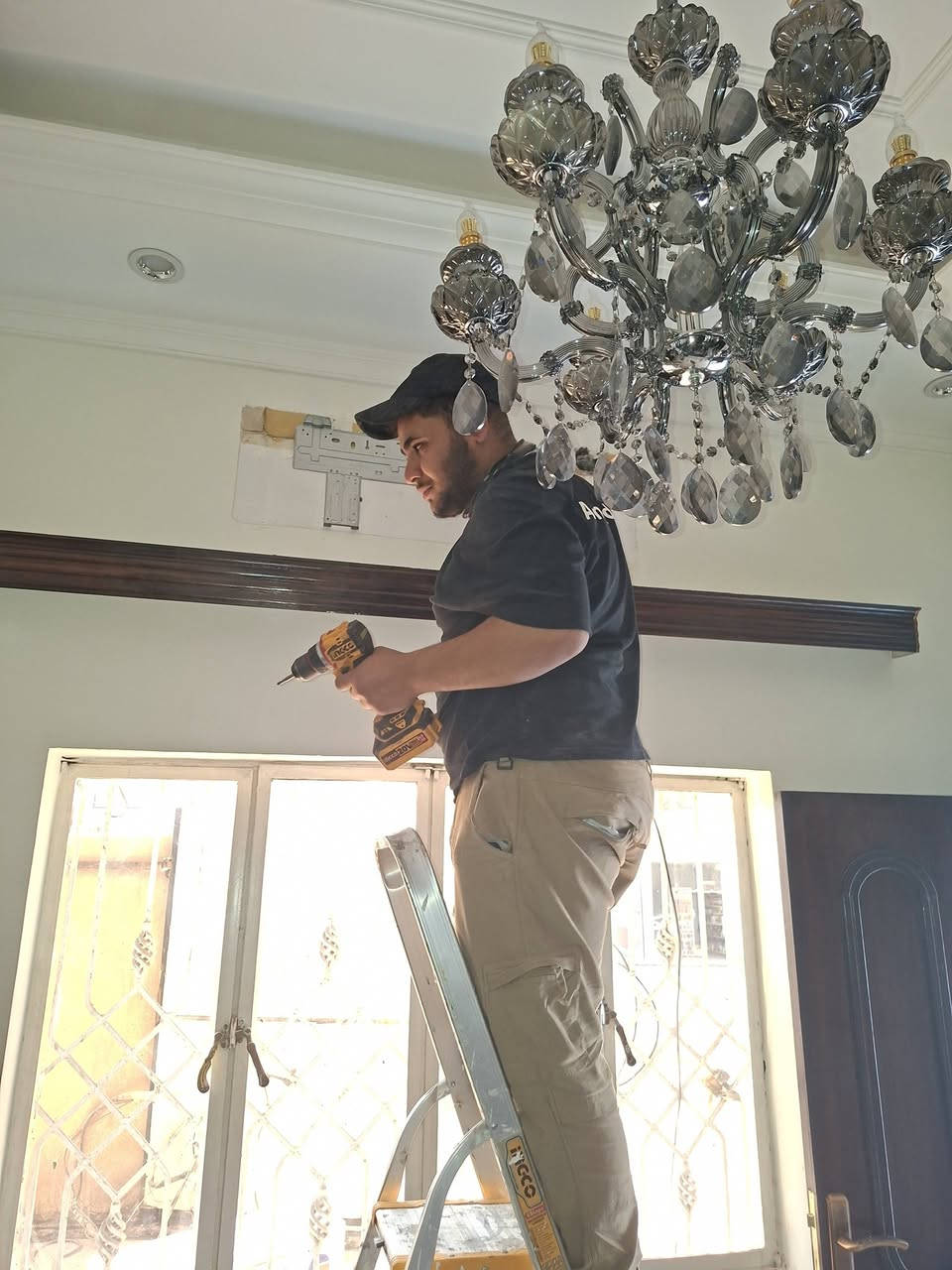 بسم الله الرحمن الرحيم تعلن ورشه ابو زهراء المتنقلة في البصره صيانه موقعيةشحن غاز سبالت ثلاجه مكيف نتصل ولا تحتار صيانه داخل الدار بنسب السعار وتساب ***********
