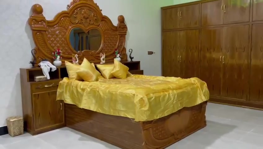 غرفة نوم صاج اصلي للبيع كما موضحة بالفيديو للاستفسار الاتصال واتس اب على الرقم *********** او مراسلة الصفحة .
