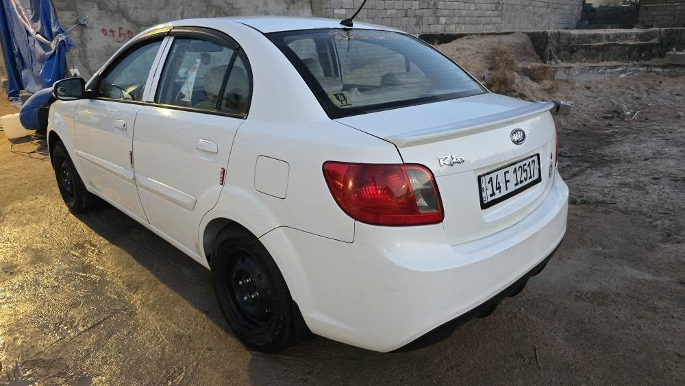 كيه ريو 2012 بسمي كير ومكينه تمام حداده جديده  سعر 90 وبيهه مجال قليل مكاني البصرة
ابو صخير  مراوس او بيع
***********
*********** البصرة, العراق
