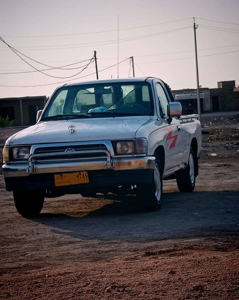 جمره للبيع الموديل 1999 كفاله عامه من شاصي لامكينخ وكير وكسن وقماره  سعر 70وبيه مجال الشراي بيه خير ويدلل***********
