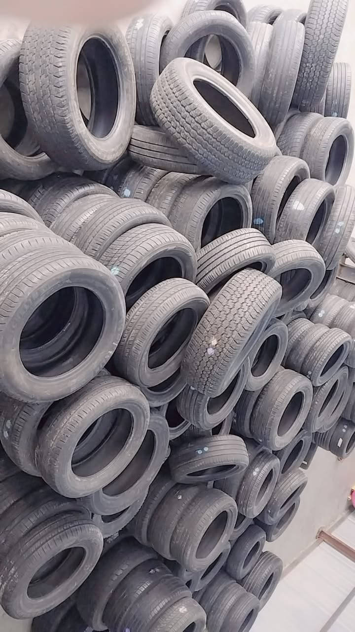 الحمدلله
تم وصول حاويه اطارات مستخدم 
انتاج حديث ماركات عالميه ياباني 
الالماني وامريكي وكوري 
كافه القياسات والاحجام 
العزيزيه الشارع العام مدخل الشباب 
الرقم ***********
