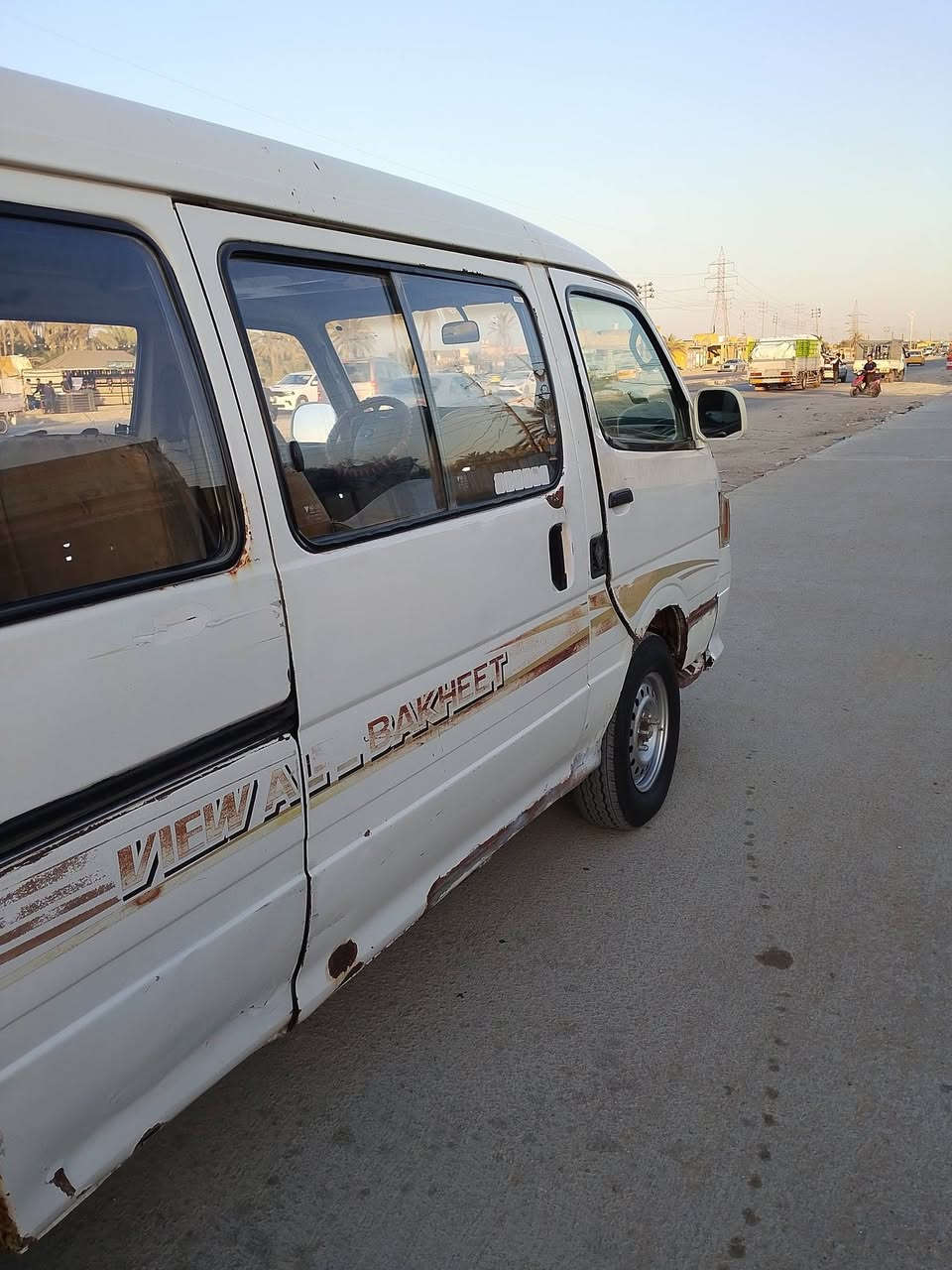 السلام عليكم كيا فتون للبيع 2009 سياره جاهزه مكينه وقير واكسن خير من الله حداديه جاهزه تحويل ثاني يوم مشروع وطني مكان السياره ناصريه مركز 38 وبيها مجال ***********

