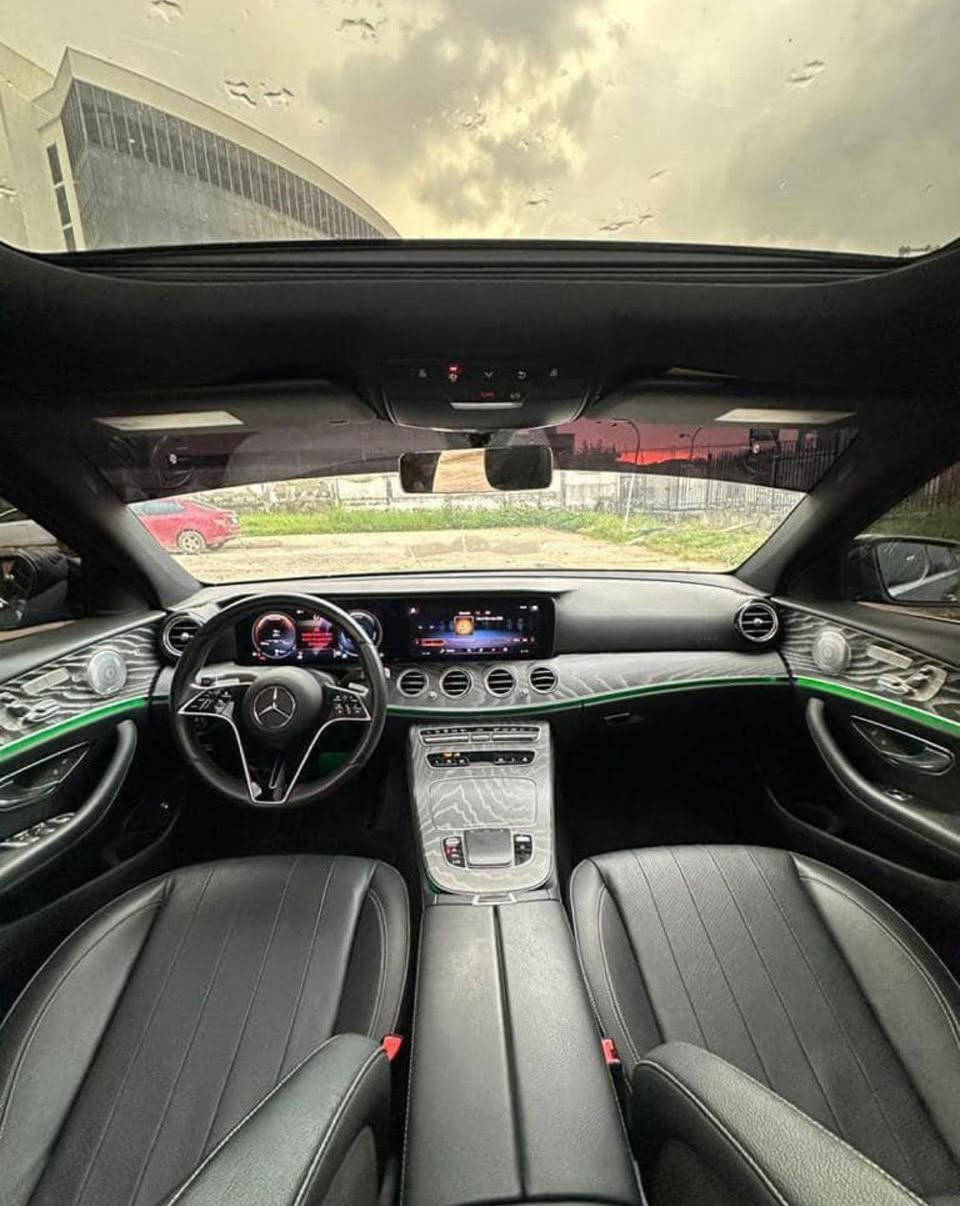 مارسیدس بێنز 2021 مواسەفات E 350 مایباخ kit
سەیارەکە کراوەتەوە مایباخی دوبەی 
74 هەزار کیلۆمەتر ڕۆیشتووە 
سەقف سڵایت 
کوشن جلد
کوشن گەرم 
کوشن کارەبایی 
کوشن مەساج 
تحدید سورعە 
ڕاداری و کامێرا 360 
شاشە لمس و ماوس 
5 مۆدی لێخوڕین 
دەرگای بەسمە 
ڕاداری پێش و پشتی لاتەنیشت 
سندوق کارەبای 
خەتی جادە 
ئاوێنە ئیشارە 
سەنەوی نوێیە تا 2027
هیچ مەسرەفێکی تێدانیە 
نموونە لە جوانی و پاکی 

سـعـر : لە کۆمێنت داوابکە ڕاستەوخۆ بۆت دێت 📥 

گێر و مەکیەنەی بەشەرت نەکراوەتەوە 
هیچ کێشەیەکی تێدا نییە 

ژمارەی خاوەنەکەی 
***********
