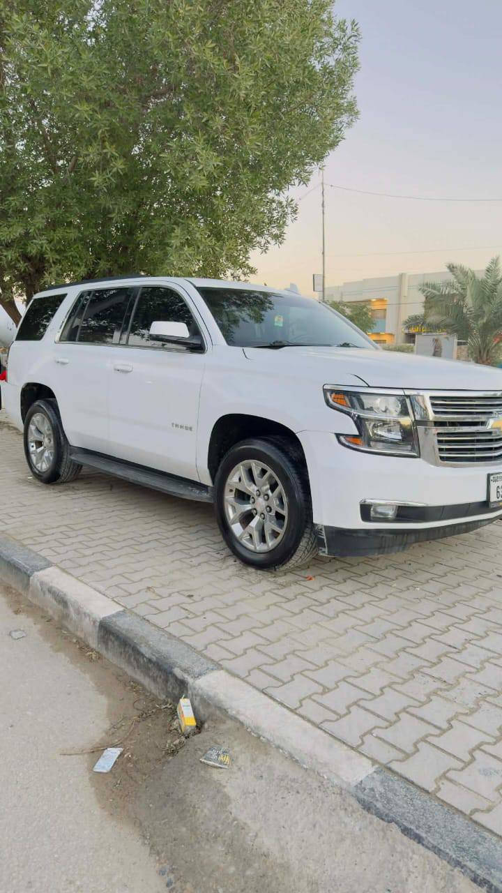 للبيع تاهو موديل 2019مكفوله كص وفتح ادوات ادوات دخول جديد خليجيه سياره جديده جديده السعر 165بيه مجال بسيط الشراي يتصل وبخدمته ***********
