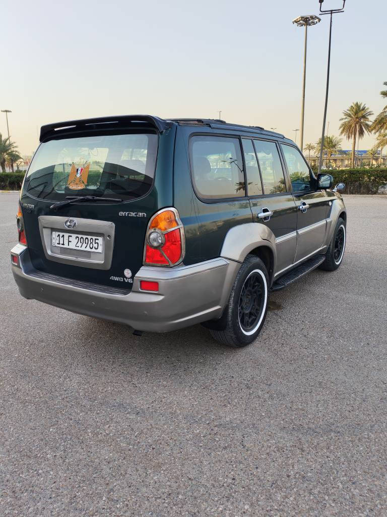 يالله سلام عليكم
للبيع بدون مراوس؟؟
هونداي تريكان 7 راكب  موديل 2001 محرك بلادي بانزين 6 سلندر كير، اوتو سياره لاضربه ولاتبديل فقط لدعاميات مصبوغات تخم تاير، صدر كهربائبات كله تمام دواخل نضيفه وباسمي تحويل مباشر
تبريد عاطل بوري مكسور  سعره 70 مكاني بغداد لزعفرانيه 
*********** بغداد, العراق
