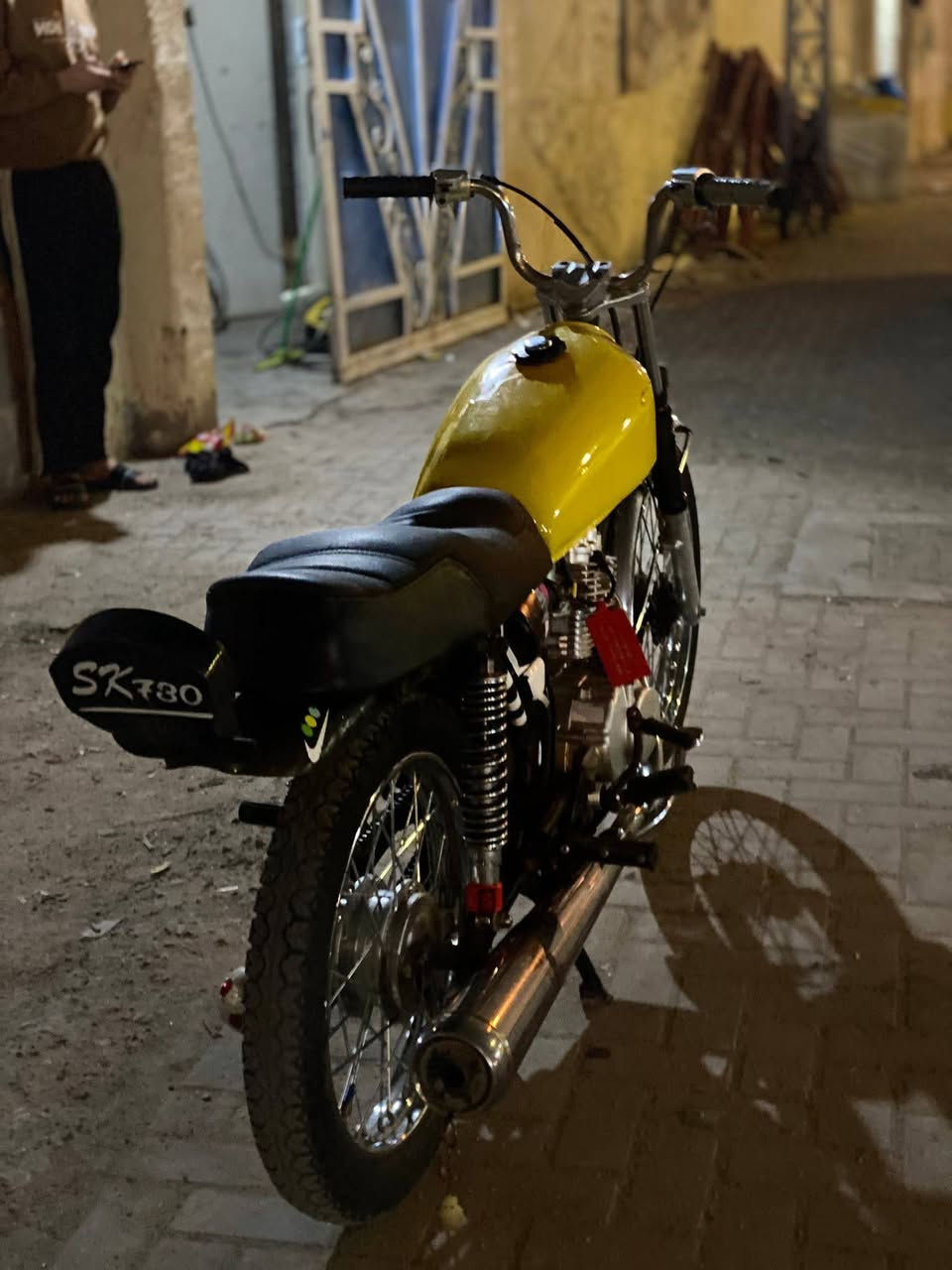 ب 300وبيها مجال ما متواجد هنا الاتصال فقط ***********
***********
