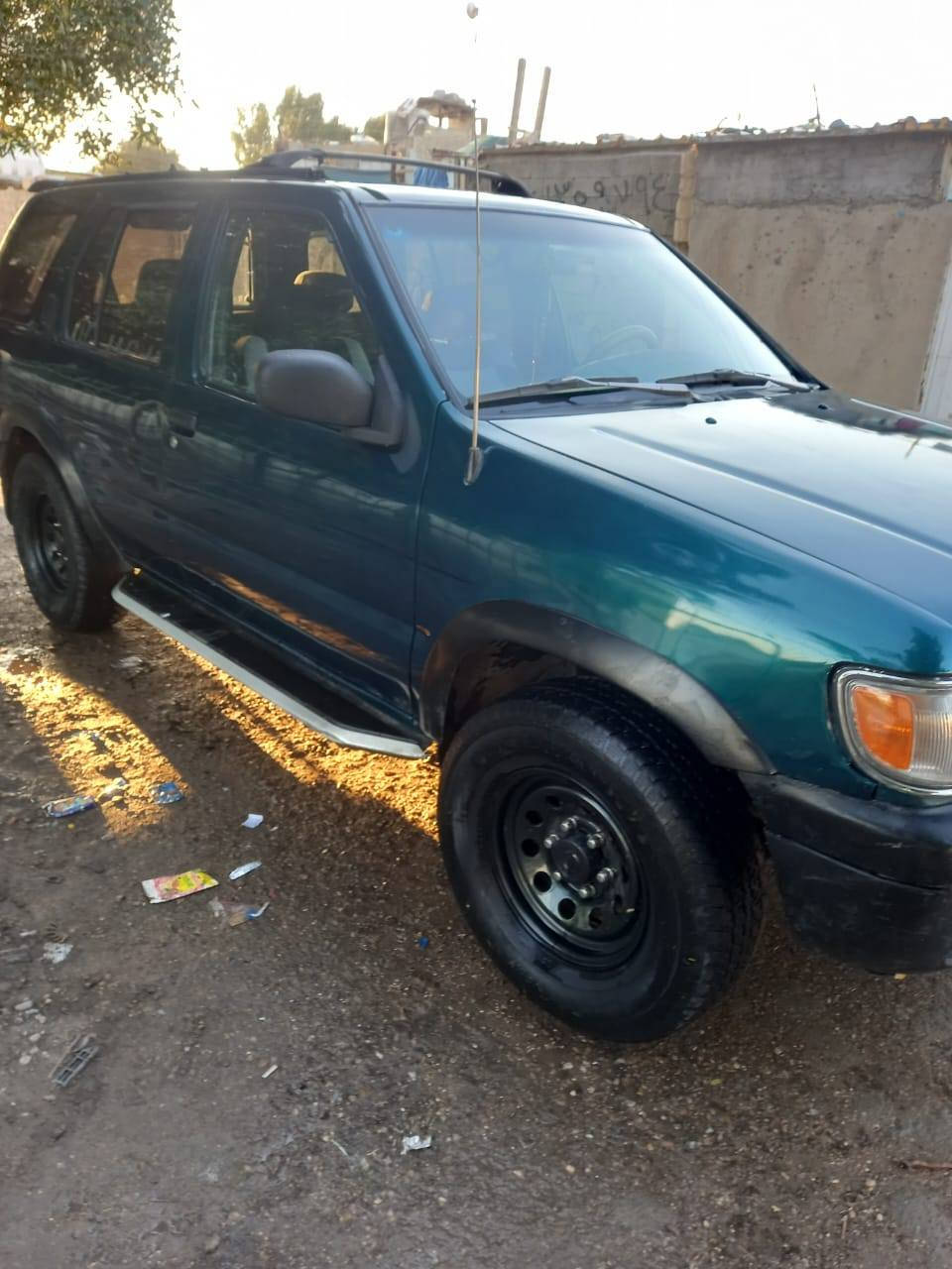 سلام عليكم نيسان موديل 1995 سياره مصبوغه لجماليه بسمي ثاني يوم تحويل سنويه ما صاقطه السعر 55 وبيهه مجال مكان بغداد شعله رقم هاتف 0774 054 8605 تصل ودلل
